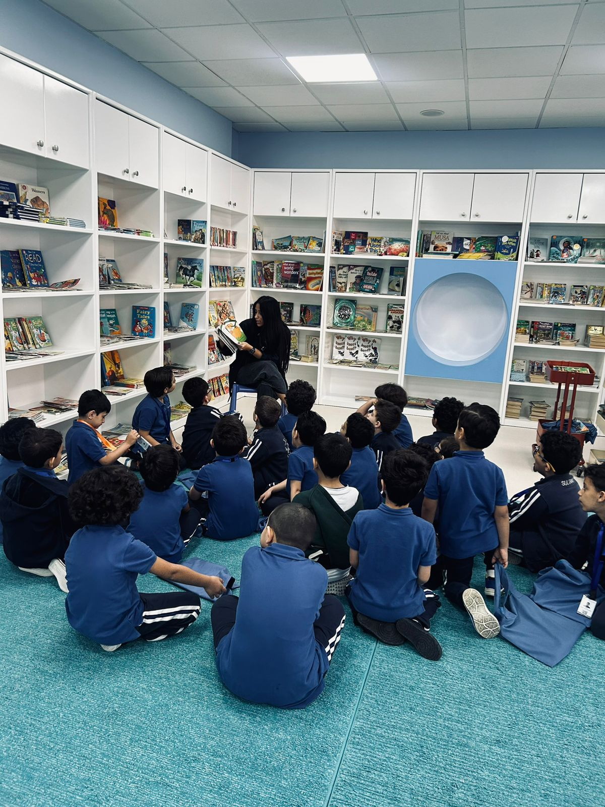 Students learning together